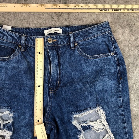 Almost Famous Jeans 11 31 Destroyed Distressed Torn Holes Acid Wash Skinny Blue - Picture 5 of 12